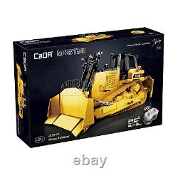 CaDA Master Goliath Heavy Bulldozer RC Control 116 2826 Piece Kit C61056W