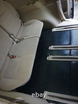 Custom Fit Toyota Estima Car Floor Mats In Rubber From 2006 Onwards 11 Pieces