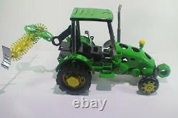 Handmade Tractor Unique Collectible Piece Heavy Duty, 21 L, 9 w, 9 H, 16 Kg