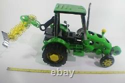 Handmade Tractor Unique Collectible Piece Heavy Duty, 21 L, 9 w, 9 H, 16 Kg