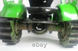 Handmade Tractor Unique Collectible Piece Heavy Duty, 21 L, 9 w, 9 H, 16 Kg