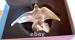 Lalique Wonderful Swallow In Flight Heavy Beautiful Piece New Gift Of Love Boxed