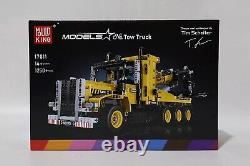 Mould King 17011 Heavy-Duty Tow Truck Technology MOC Road Trailers 1,250 Pieces