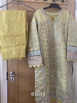 New Heavy Embroidered Pakistani Branded Dress 4 piece. Size Medium to Large