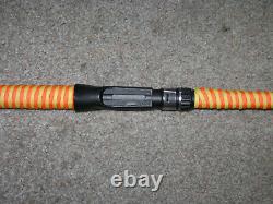 Bâton Lumineux Hunter Flex 7' Casting - Silure - Brille en Orange sous Lumière Noire