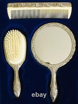 Boxed Vintage 1960 Lourd 3 Pièces En Argent Plaqué Brosse, Miroir Et Peigne Vanity