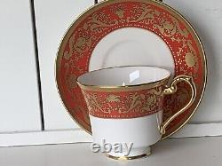 Ensemble de dîner 5 pièces Neuf De Lamerie en porcelaine Renaissance Rouge et Or richement dorée