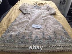 Nouveau costume original Suffuse organza blanc cassé lourdement brodé en 3 pièces - Grand