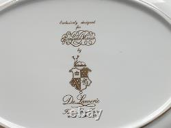 Nouvelle plat ovale de Lamerie en porcelaine fortement dorée avec guirlande de Noël