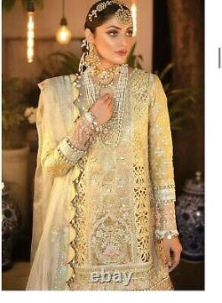 Nouvelle robe brodée lourde de marque pakistanaise 4 pièces. Taille moyenne à grande.