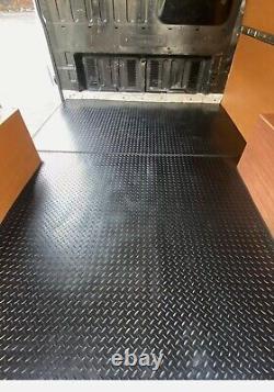 Tapis de sol en caoutchouc arrière sur mesure pour Ford Transit Mk7 Swb de 2006 à 2013