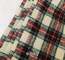 Tissu à carreaux en laine 3 verges 5 pouces x 56 pouces de belles couleurs de Noël rouge, vert et blanc
