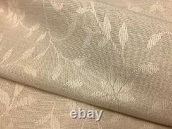 Tissu jacquard en coton lourd crème motif feuilles W145cms 4,5 mètres à 115 £ le mètre