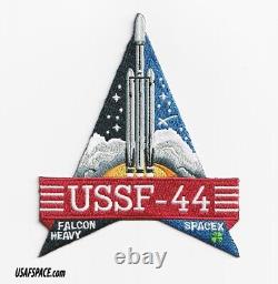 Traduisez ce titre en français : Écusson d'employé de mission classifiée authentique USSF-44 SPACEX FALCON HEAVY DOD NRO